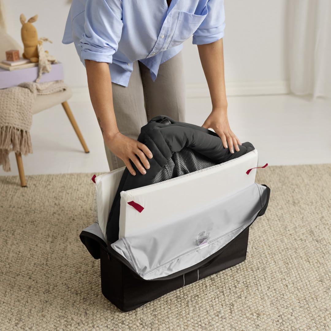 Travel Crib with Fitted Sheet C2625