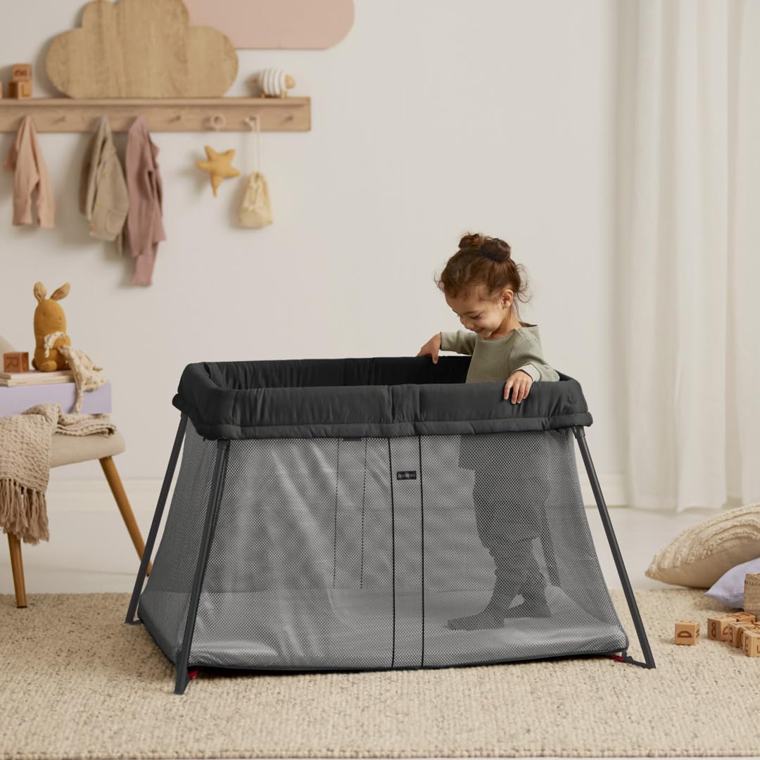 Travel Crib with Fitted Sheet C2625