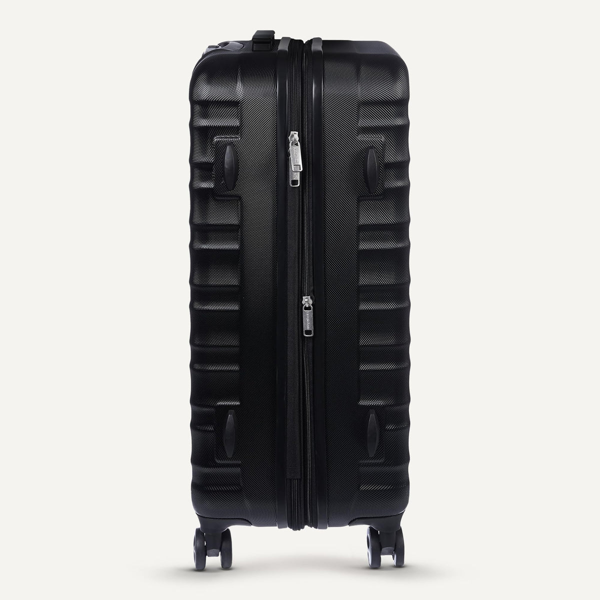 21" Black Hardside Carry-On Luggage with Spinner Wheels B373